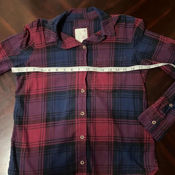 Button down flannel‎ - Picture 4 of 6